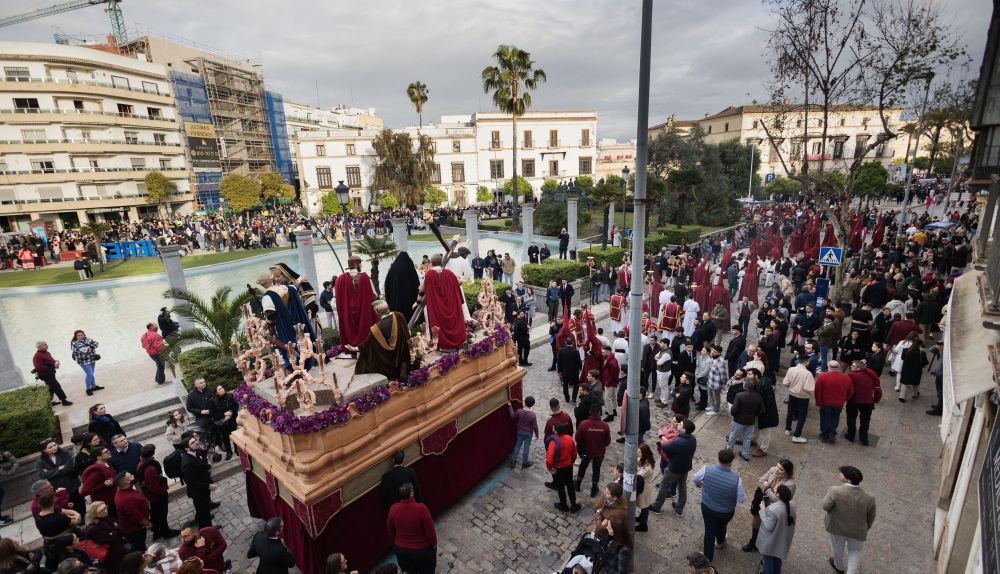 La hermandad de la Salvación de Jerez sale a la calle este Martes Santo