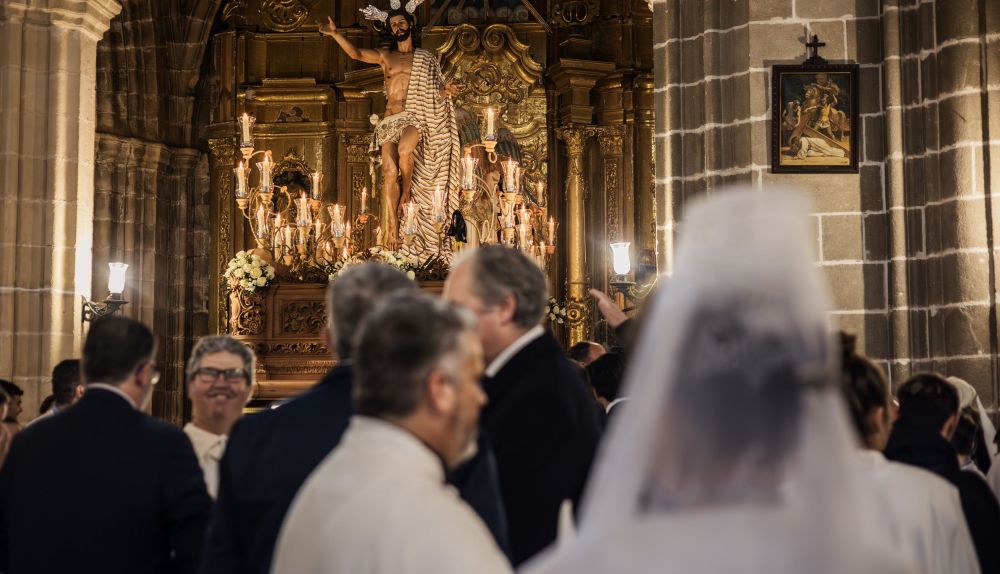 La lluvia en Jerez hace que El Resucitado se quede en Catedral