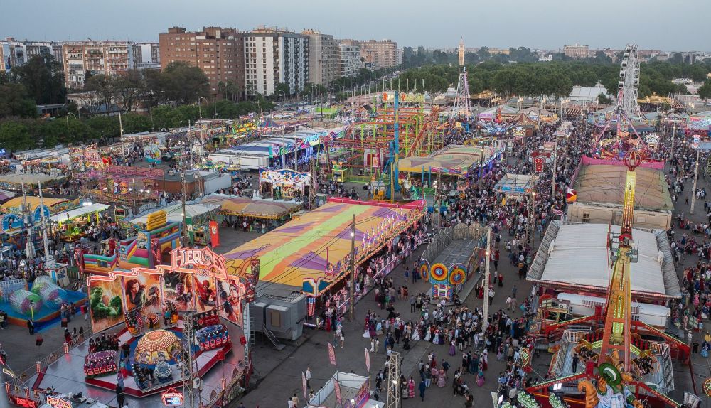 El jueves de la Feria de Sevilla, en imágenes.