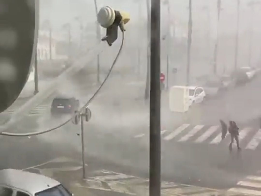 Momento en el que aparece el fuerte viento.