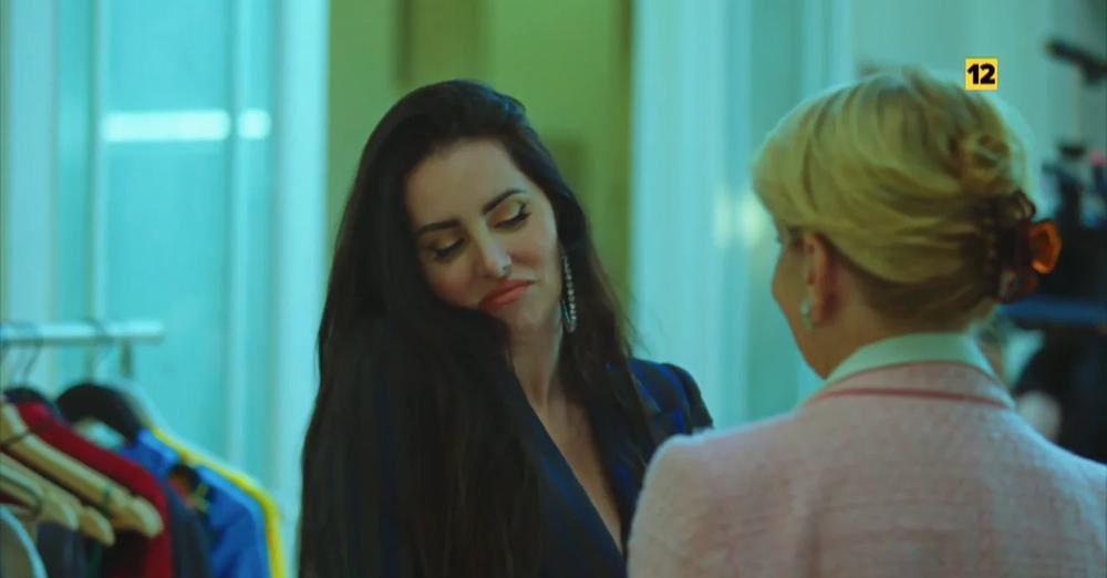 La Mala Rodríguez y Esperanza Aguirre en su encuentro inesperado.