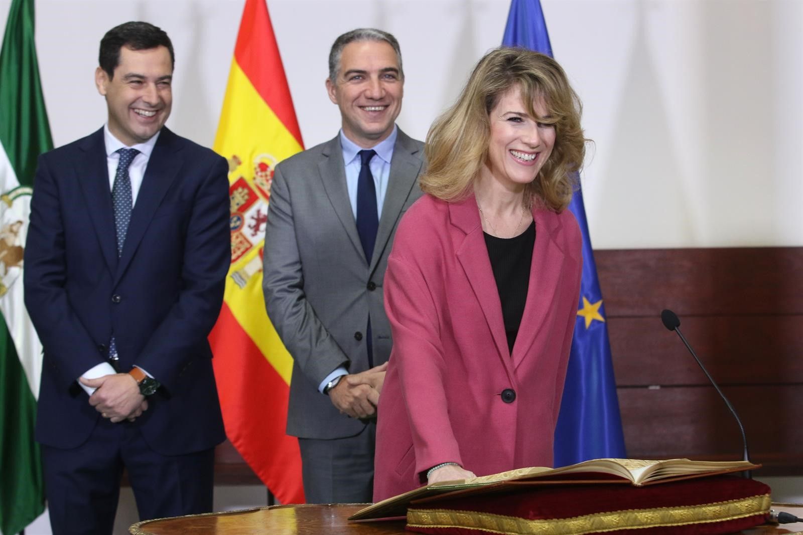 Ana Mestre tomando posesión como delegada de la Junta en Cádiz. Foto: Europa Press.