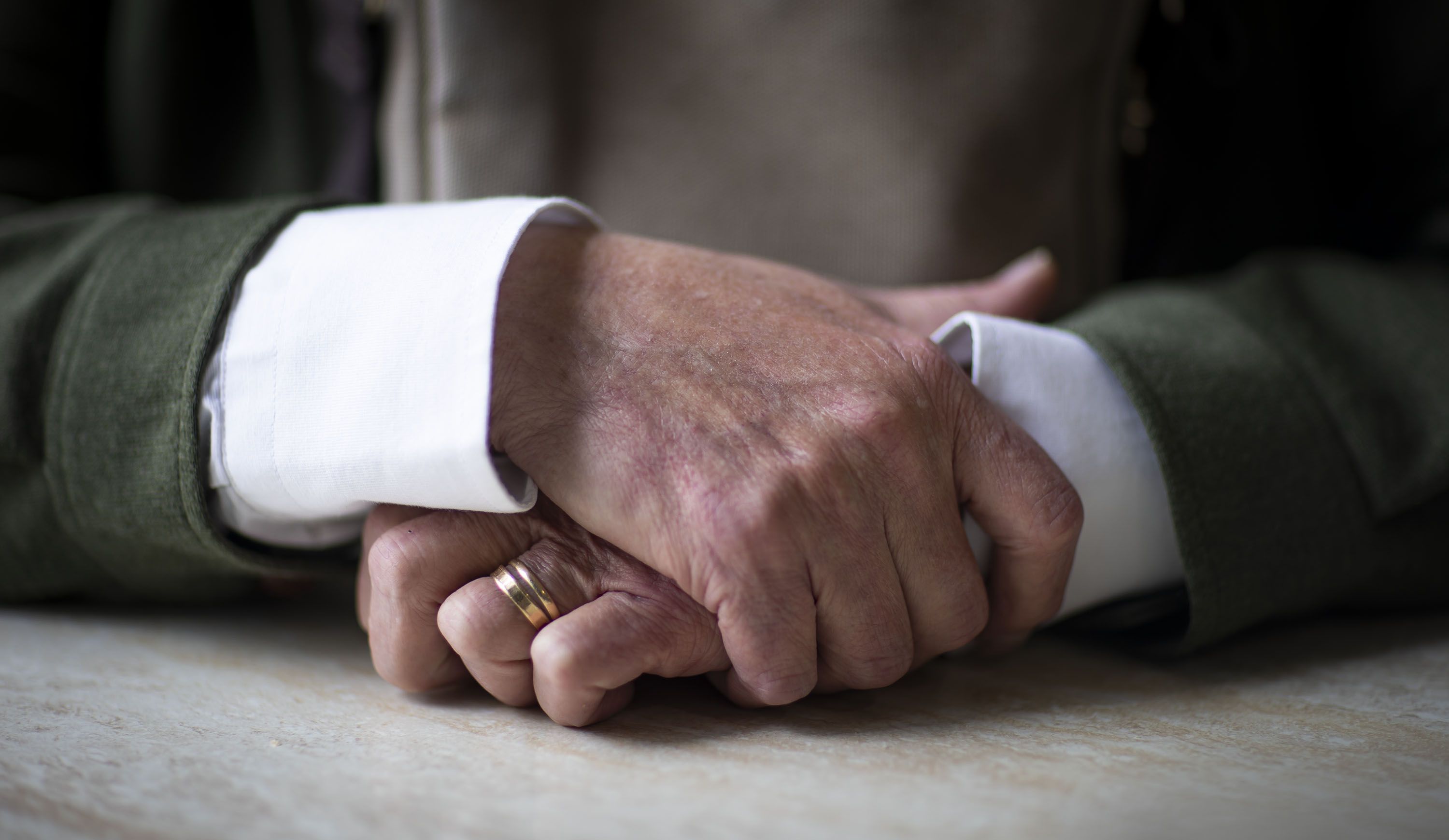 Manos de un anciano. Manos de un anciano.