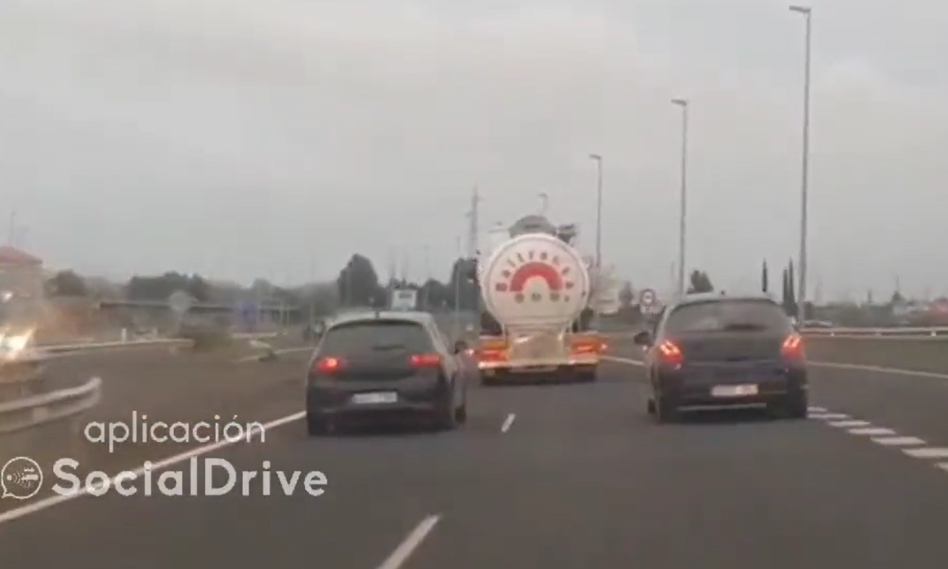 Acoso de piquetes de la huelga de transporte.