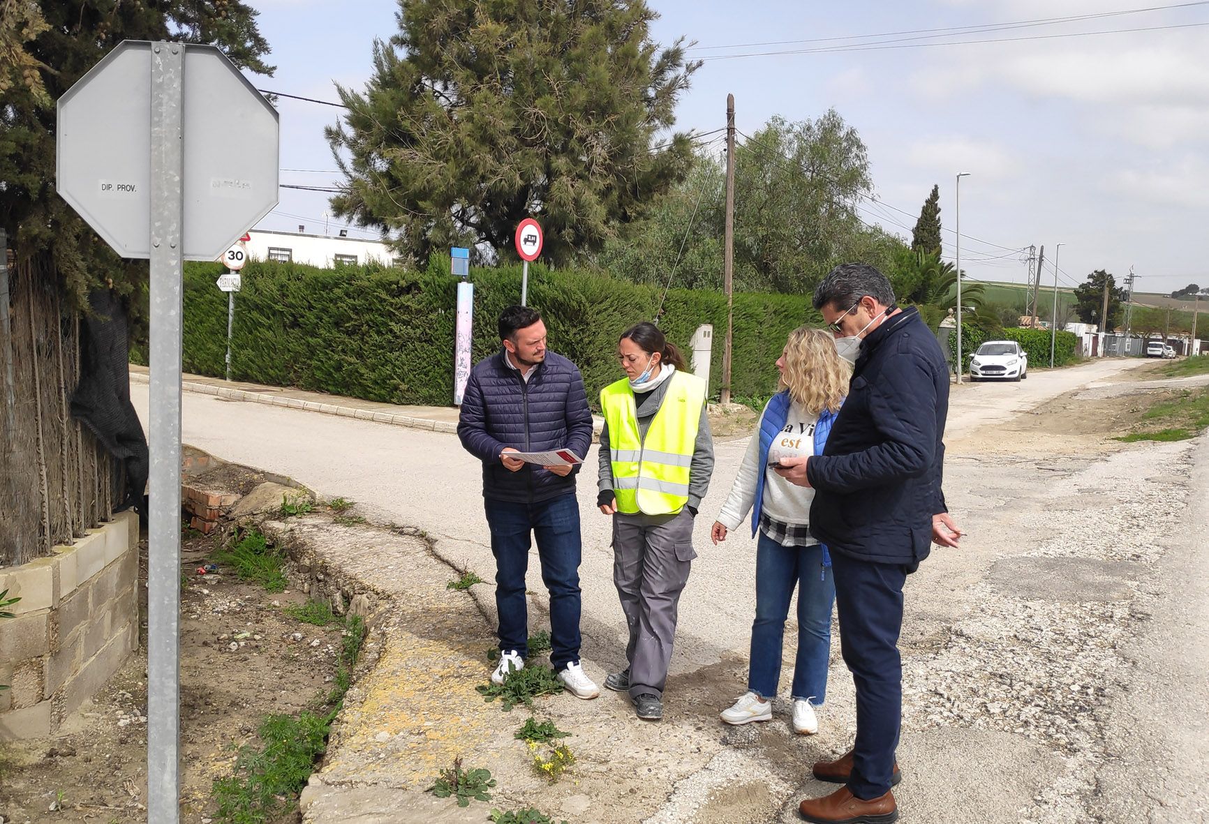 El Ayuntamiento de Jerez invierte 101.000 euros para mejorar las infraestructuras de estos asentamientos rurales del municipio.