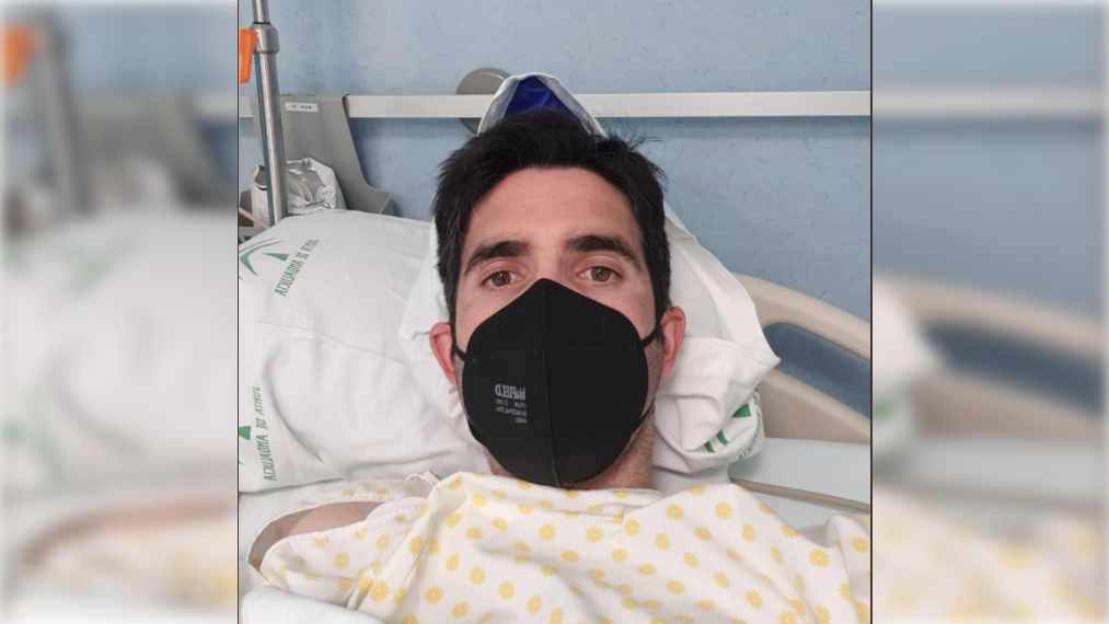 Carlos Solas, el joven que ha denunciado haber recibido el alta sin ni siquiera haber sido atendido por un neurocirujano.