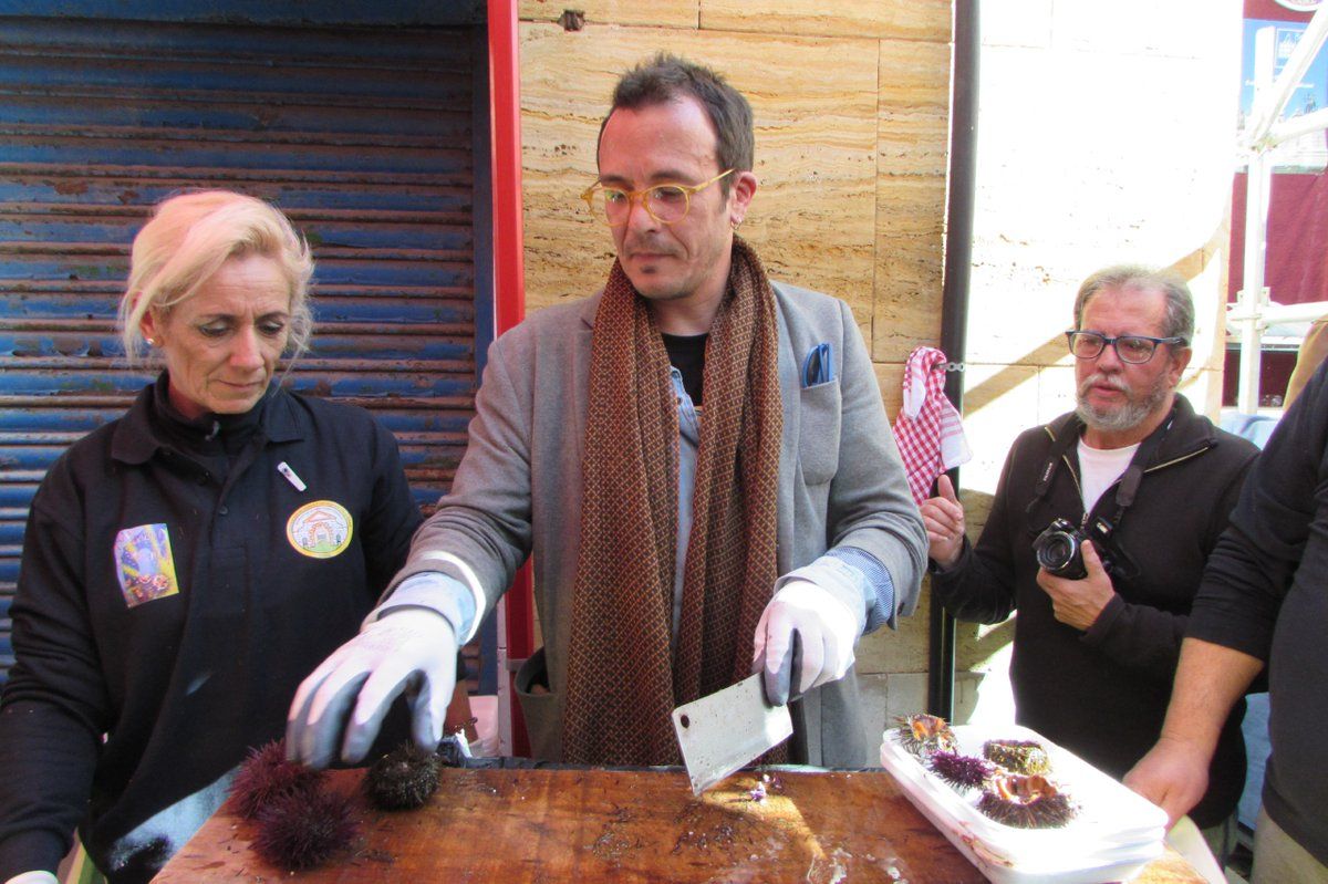 El alcalde de Cádiz, en la erizada que suele abrir el Carnaval de Cádiz.