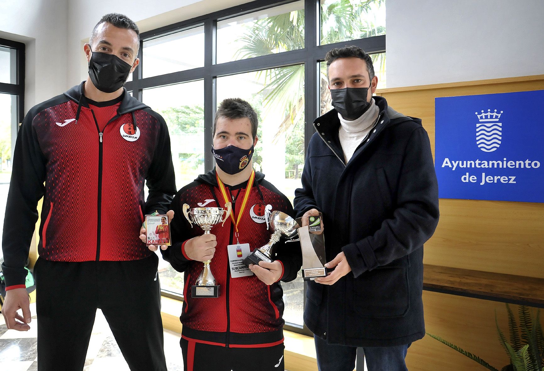 El karateka jerezano Antonio García hace historia y se lleva la plata en el Campeonato de España El karateka jerezano Antonio García hace historia y se lleva la plata en el Campeonato de España