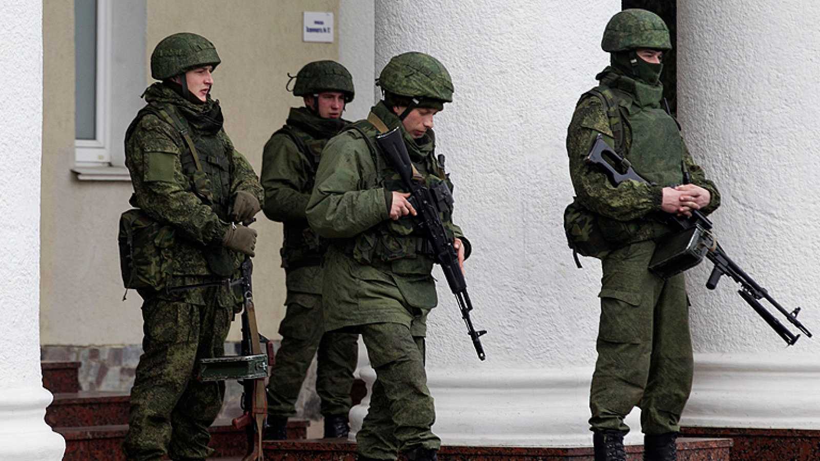 Un grupo de soldados rusos.   RTVE