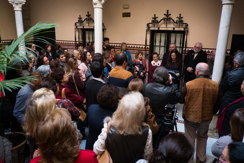 Inauguración de una retrospectiva de la bailaora Angelita Gómez, en el patio interior del Palacio Pemartín, sede del CADF.