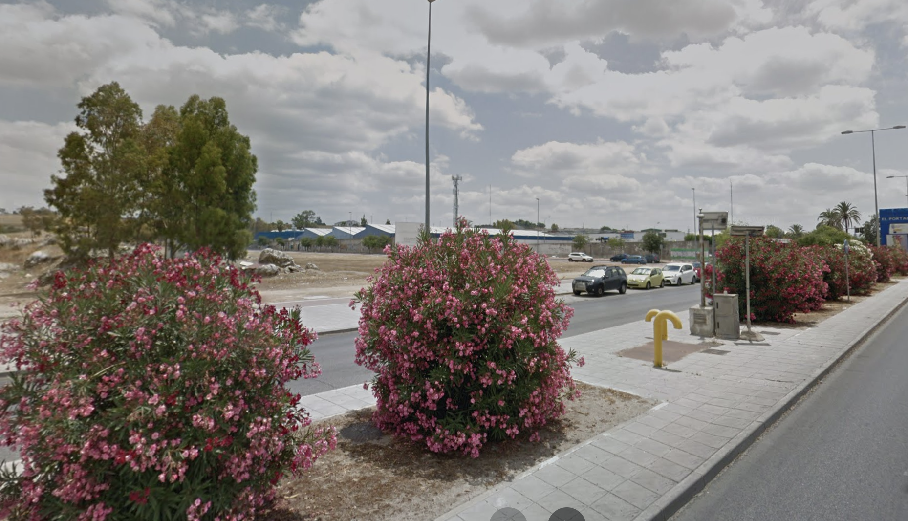 A la venta una parcela municipal de más de 8.000 metros en el Polígono Industrial El Portal.