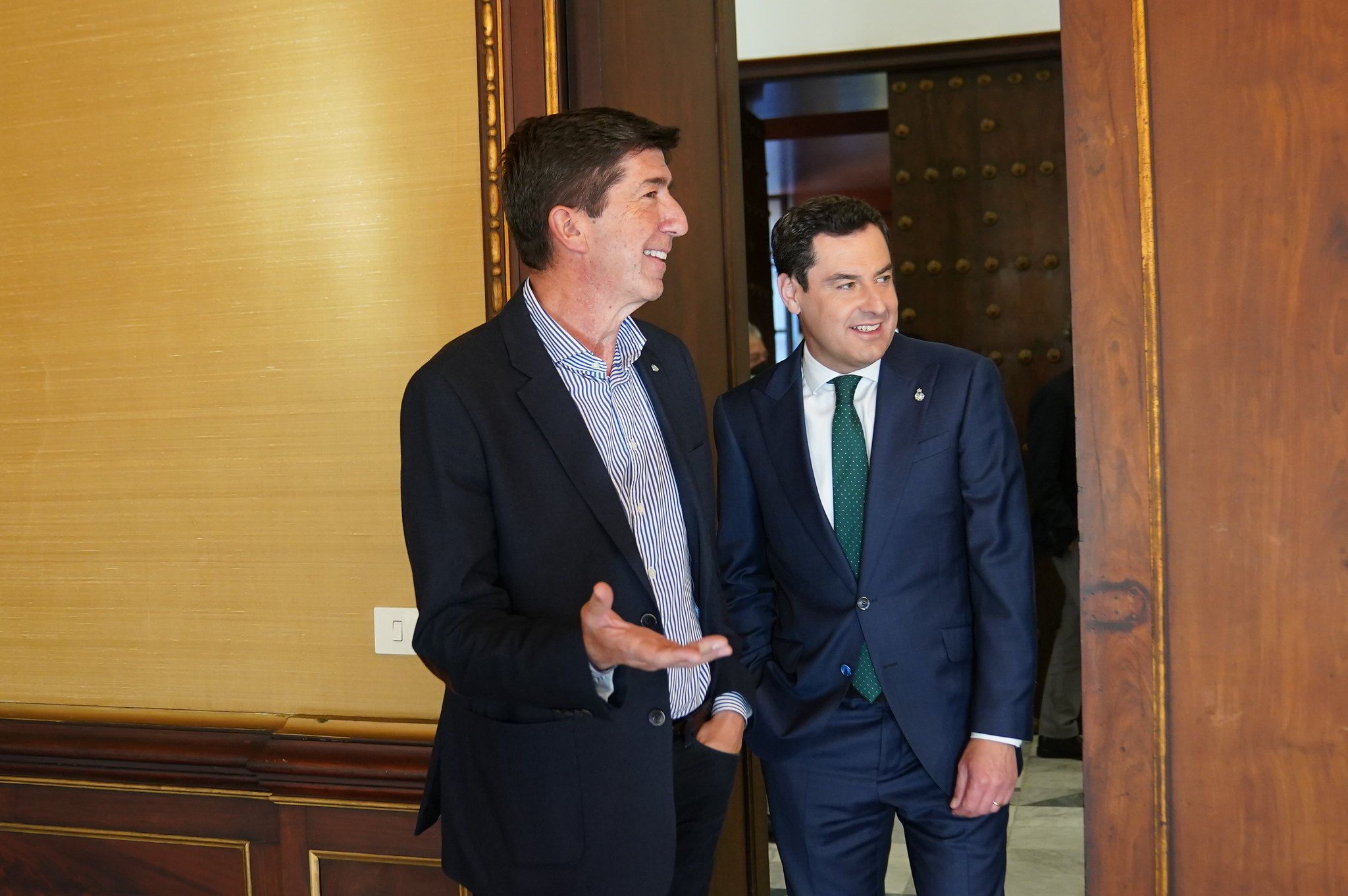 Juan Marín (Cs) y Juan Manuel Moreno (PP) en el Consejo de Gobierno extraordinario donde se convocaron elecciones y que acabará con la coalición.