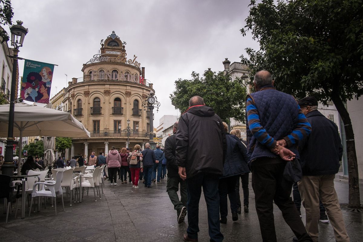 El cielo vuelve a lucir gris en ciudades andaluzas como Jerez. FOTO: MANU GARCÍA