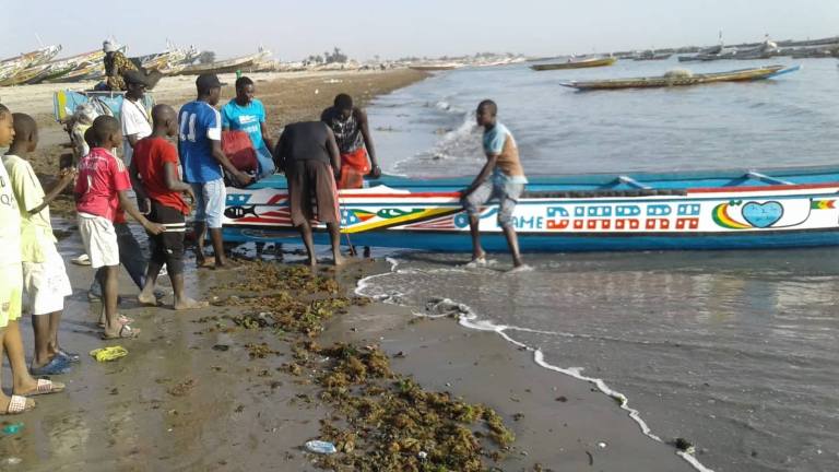 Cayuco familiar de Mamadou.