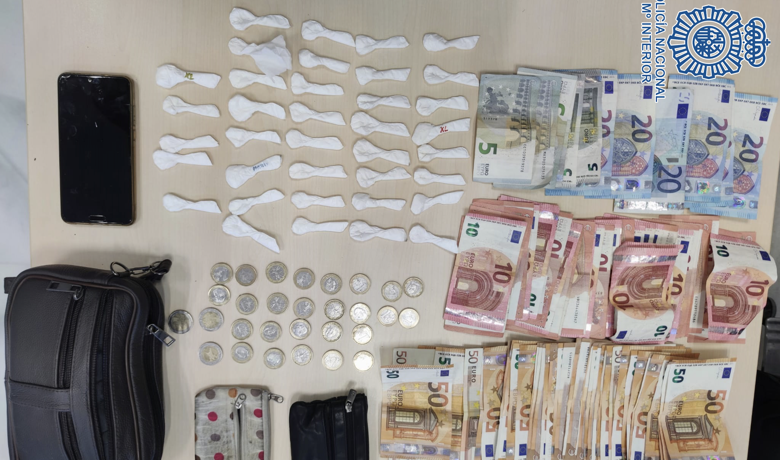 Sorprendido en Pozoalbero con 37 bolsitas de cocaína para su venta.