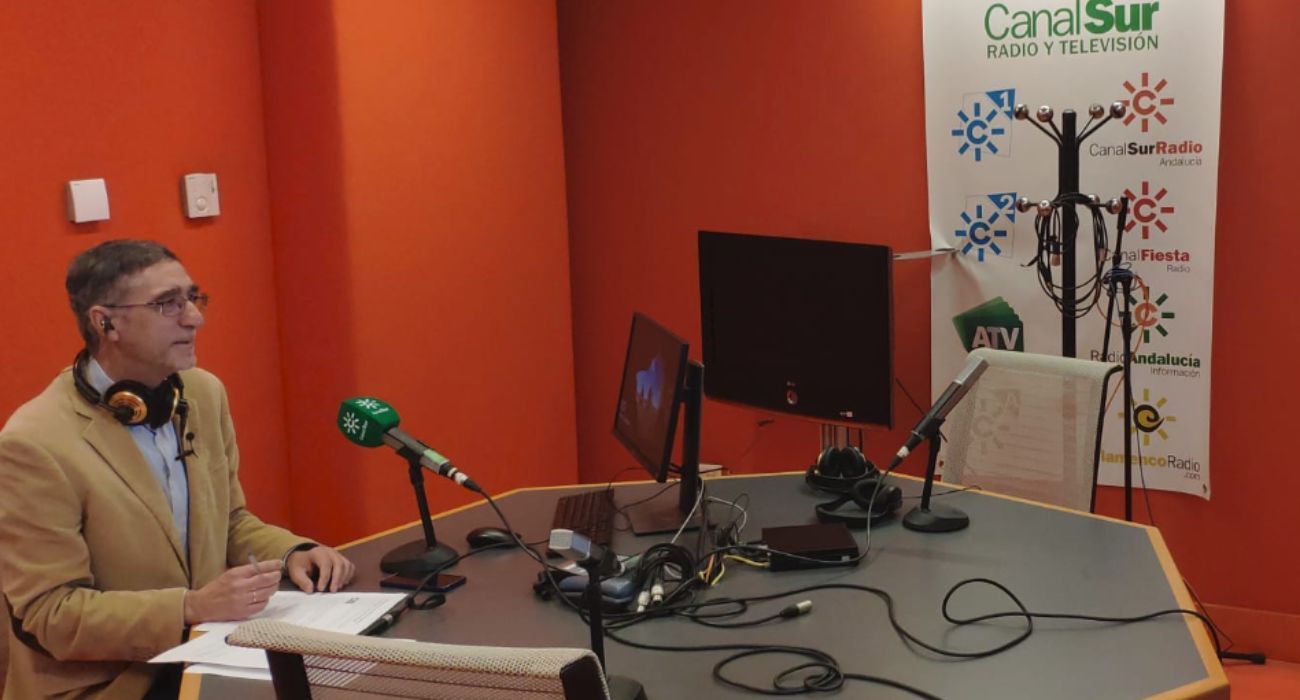 Juan Manzorro, en Canal Sur Radio.