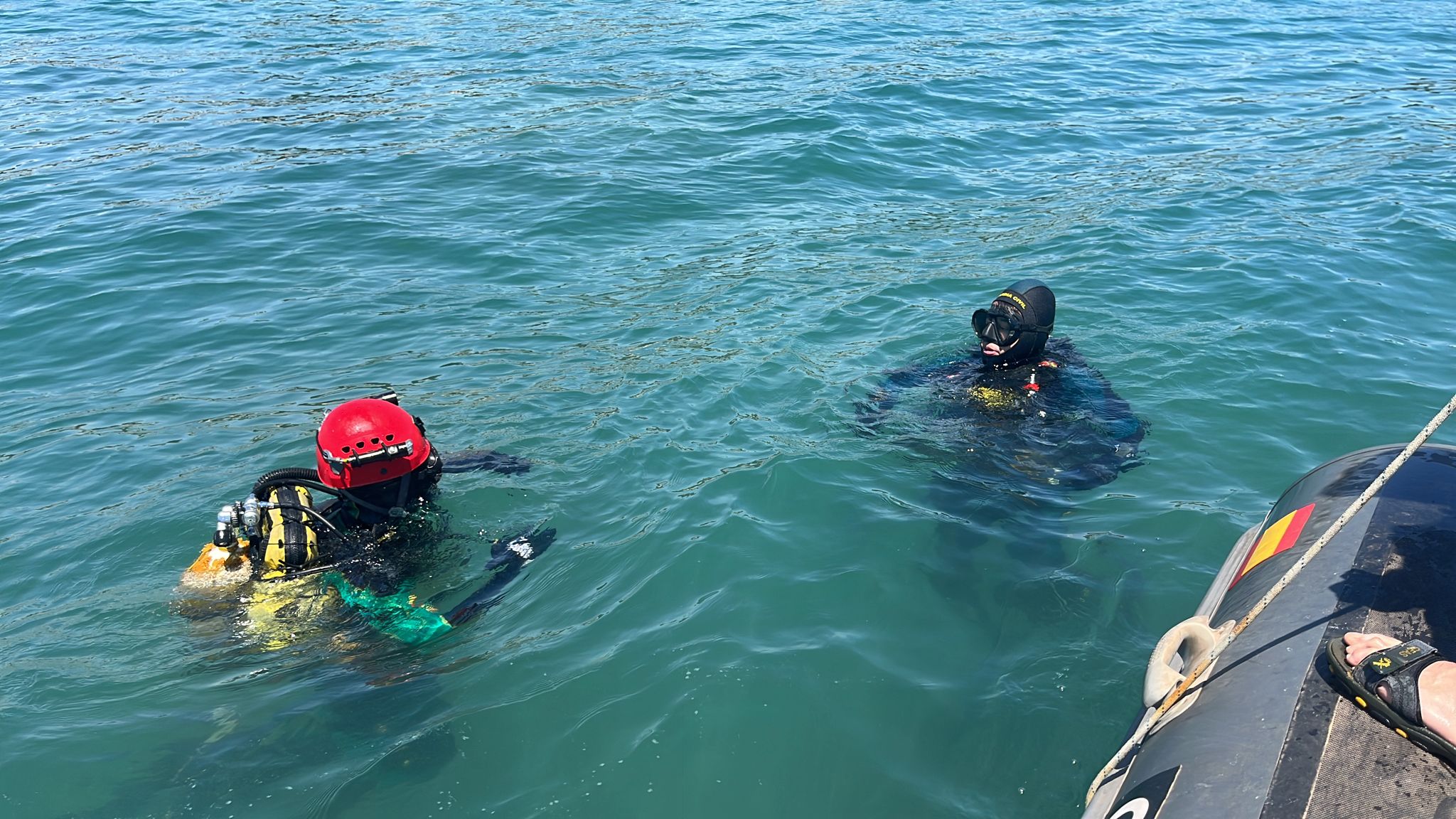 Sin rastro del hombre desaparecido haciendo pesca submarina en Rota tras tres días de búsqueda