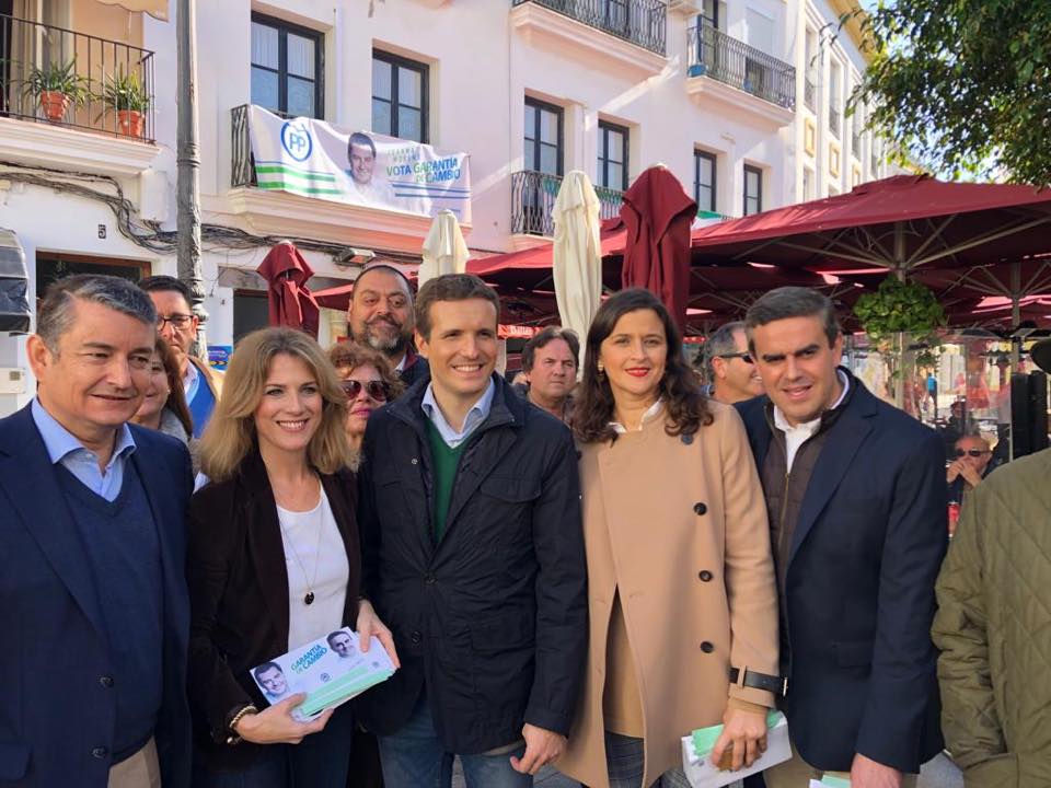 De izquierda a derecha, en la imagen, Antonio Sanz, Ana Mestre, Pablo Casado, Carmen Pérez, y Pepe Ortiz, en la pasada campaña de las autonómicas del 2D. FOTO: PP.