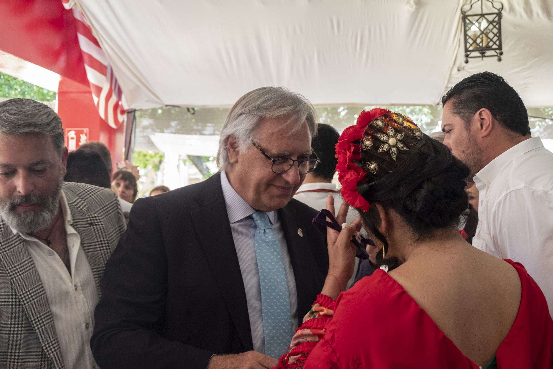 En el centro de la imagen, Francisco Camas, investigado por su contratación en la Faffe.