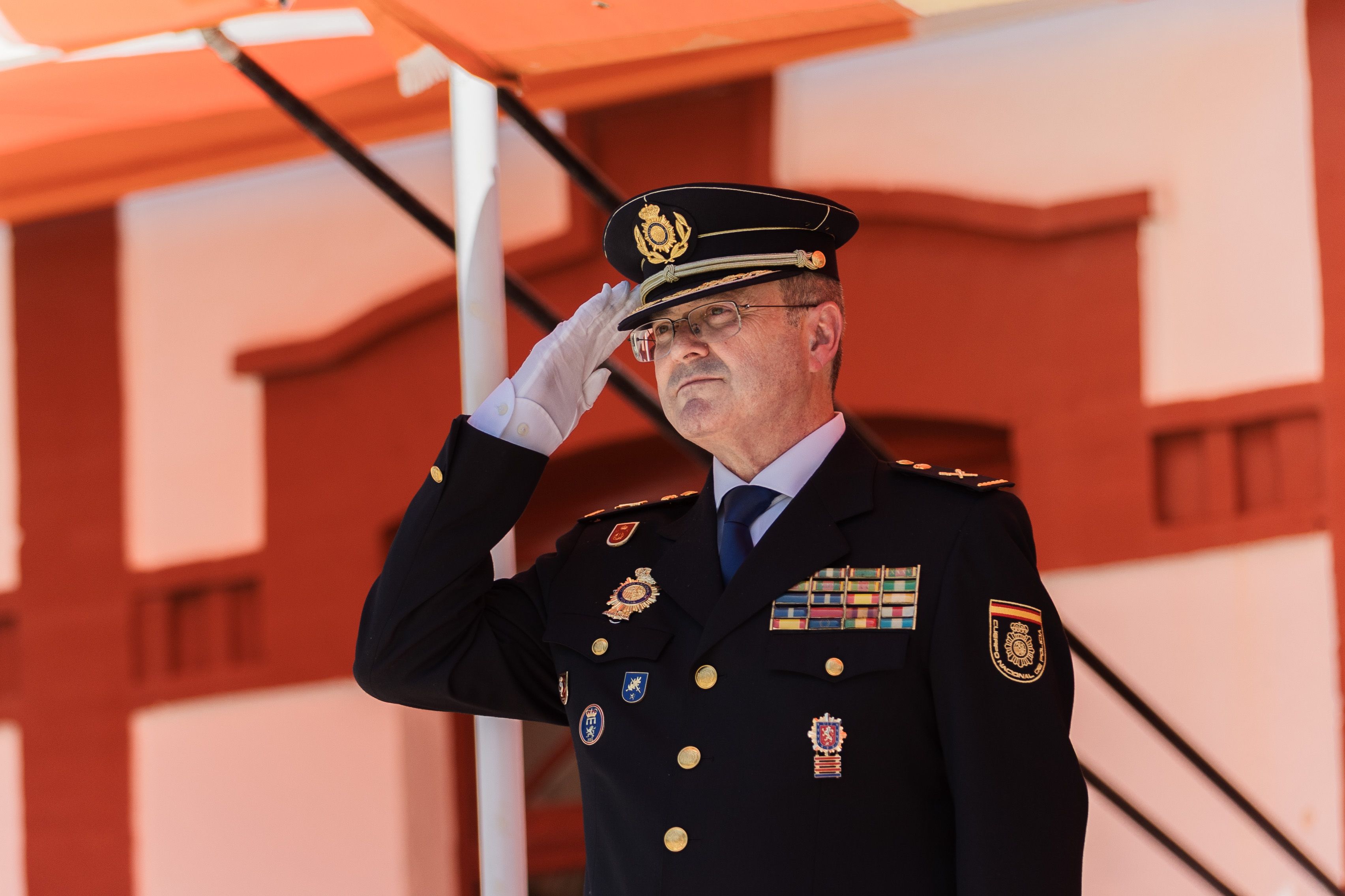 Entrega del Caballo de Oro y posterior desfile por el Real de la Feria