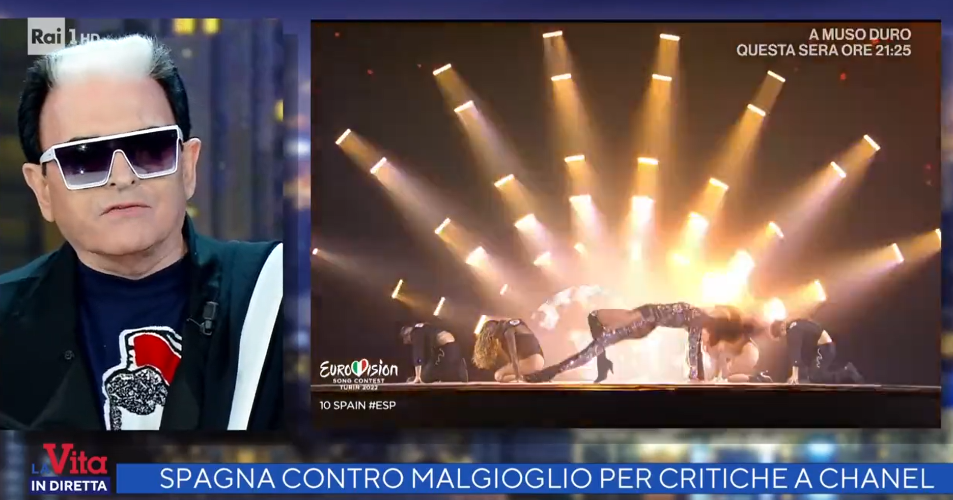 Comentarista italiano pide perdón a Chanel.