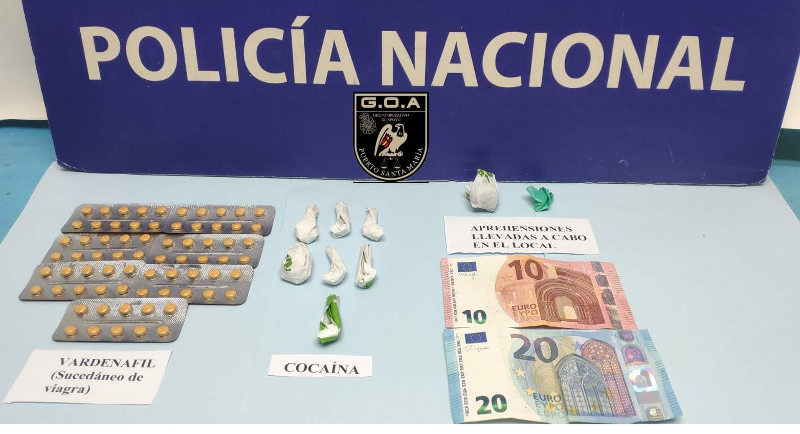 Alertan de la "alta demanda" de pastillas contra la impotencia en zonas de movida juvenil en El Puerto. Dinero, medicamentos y estupefacientes intervenidos por la Policía Nacional en El Puerto.