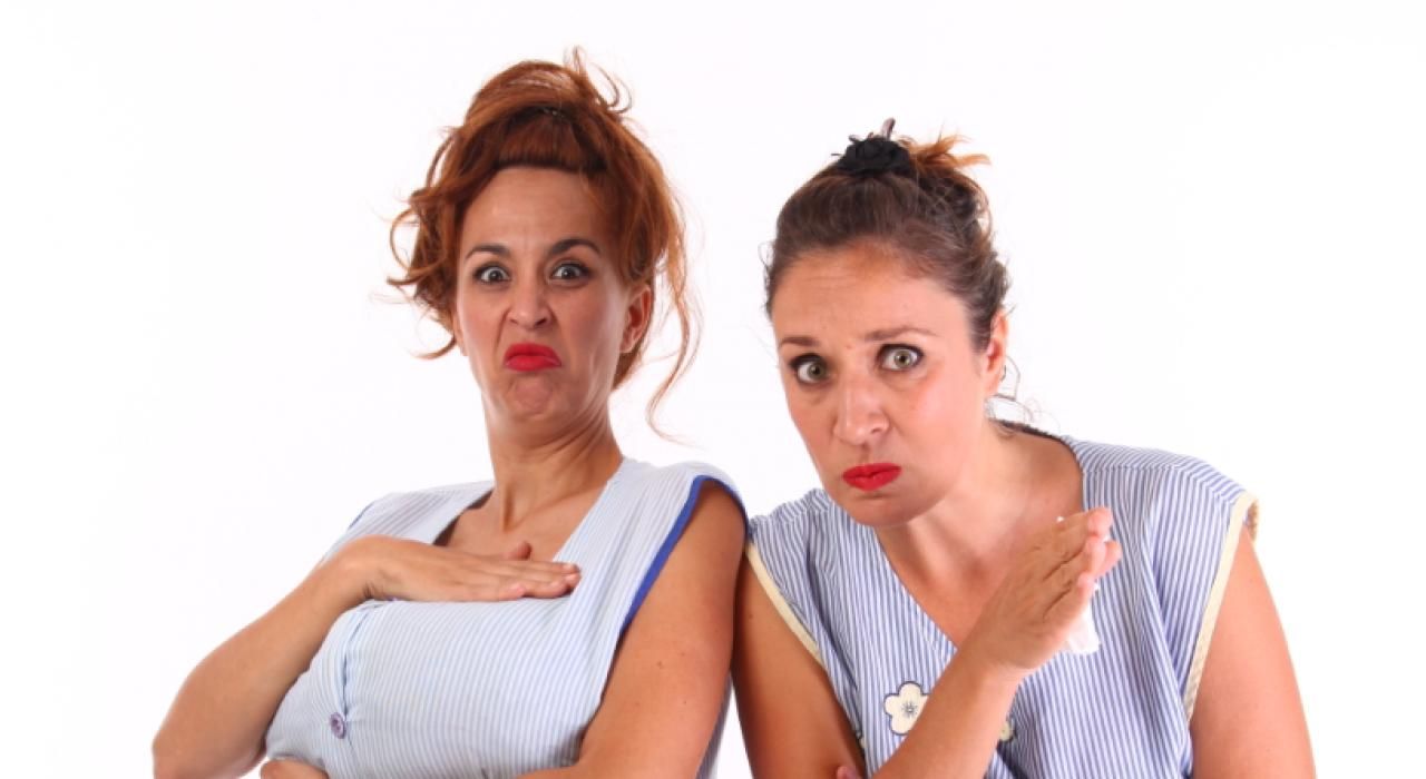 Las protagonistas de 'Estoy rara'.