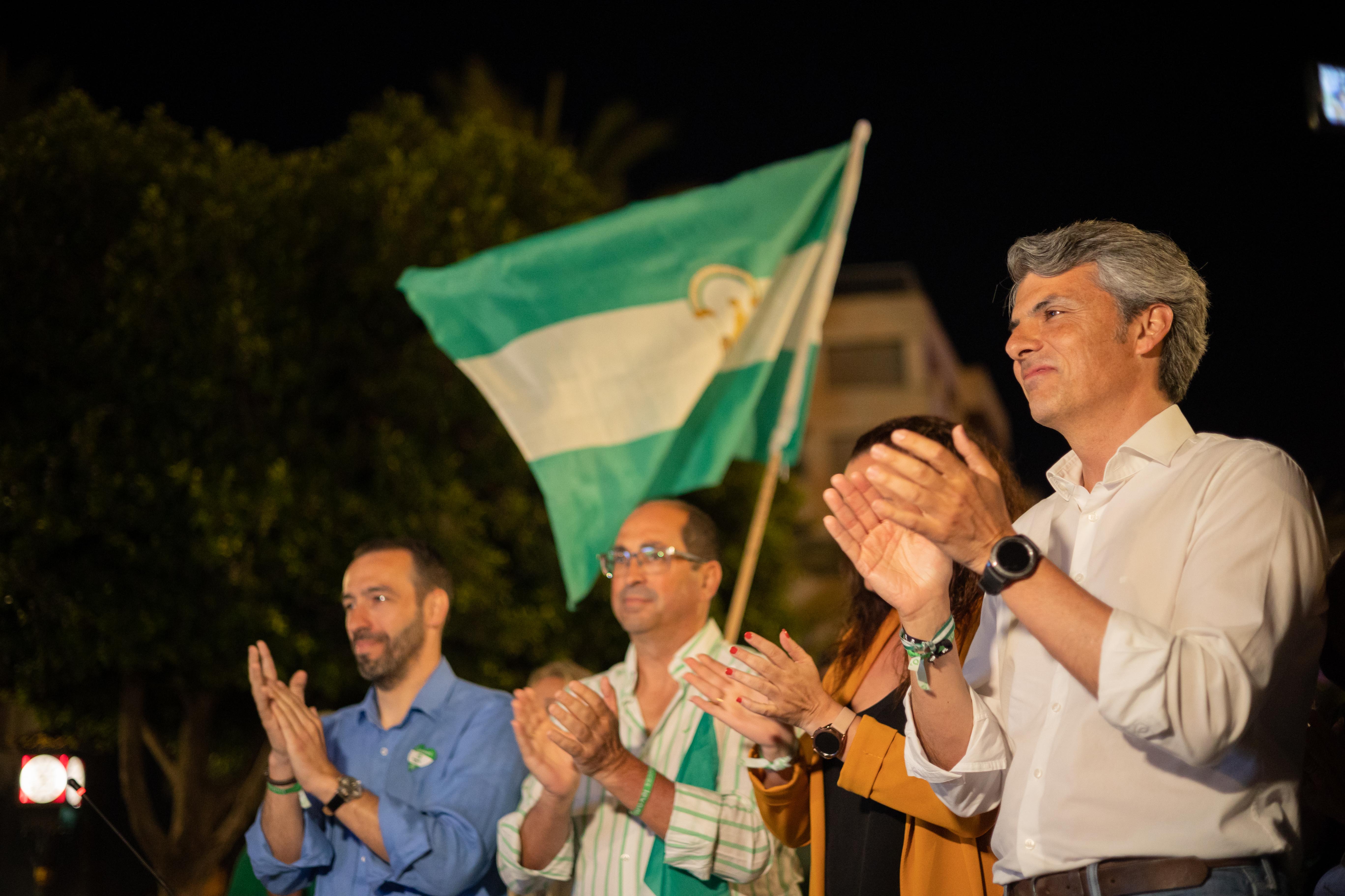 Miembros de la coalición Andaluces Levantaos en el acto inaugural de la campaña en Jerez