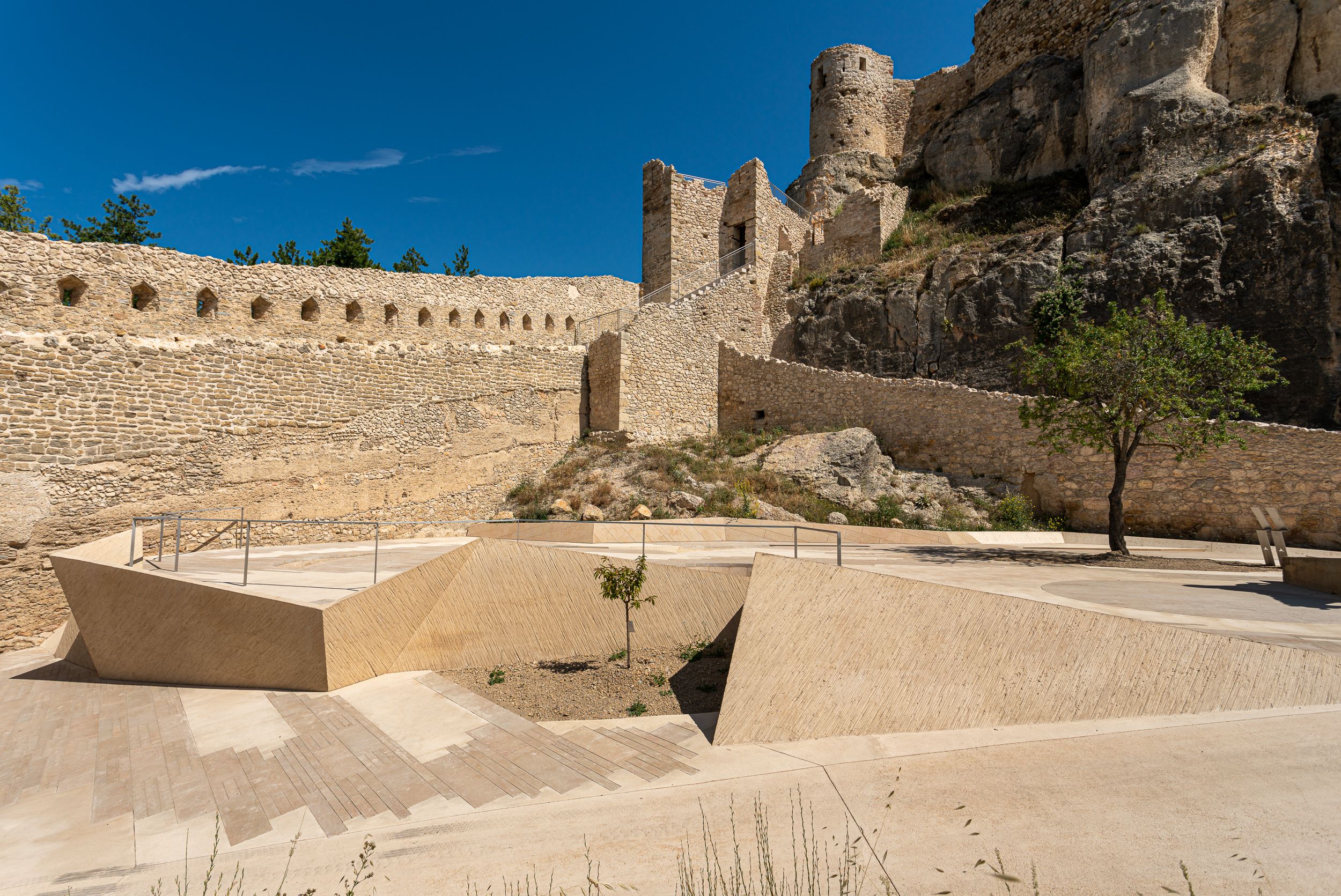 La restauración del Castillo de Morella, uno de los trabajos de éxito del estudio Carquero