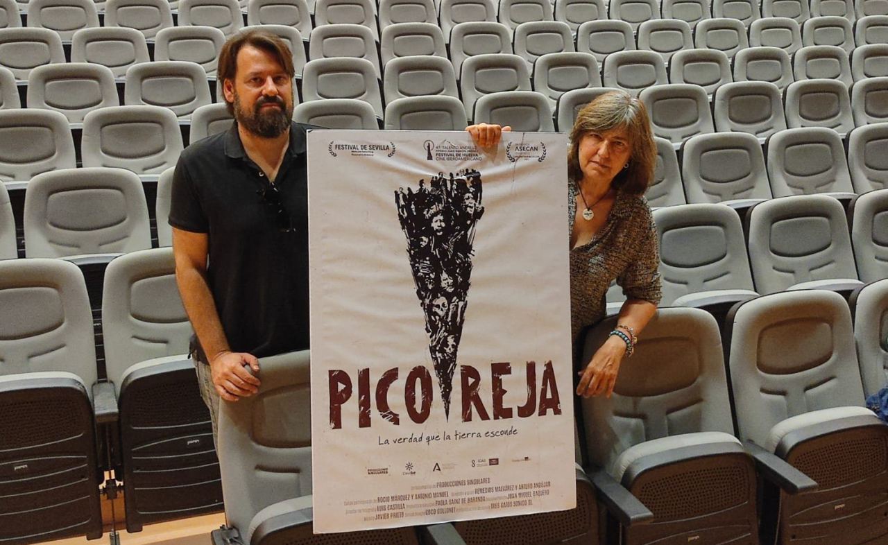 Remedios Malvárez y Arturo Andújar, directores de la película documental 'Pico Reja', 2.000 historias silenciadas en Andalucía.