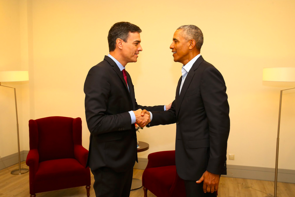 El presidente del Gobierno español Pedro Sánchez y el expresidente de EEUU Barak Obama, en una pasada reunión. FOTO: NOTIMEX. 