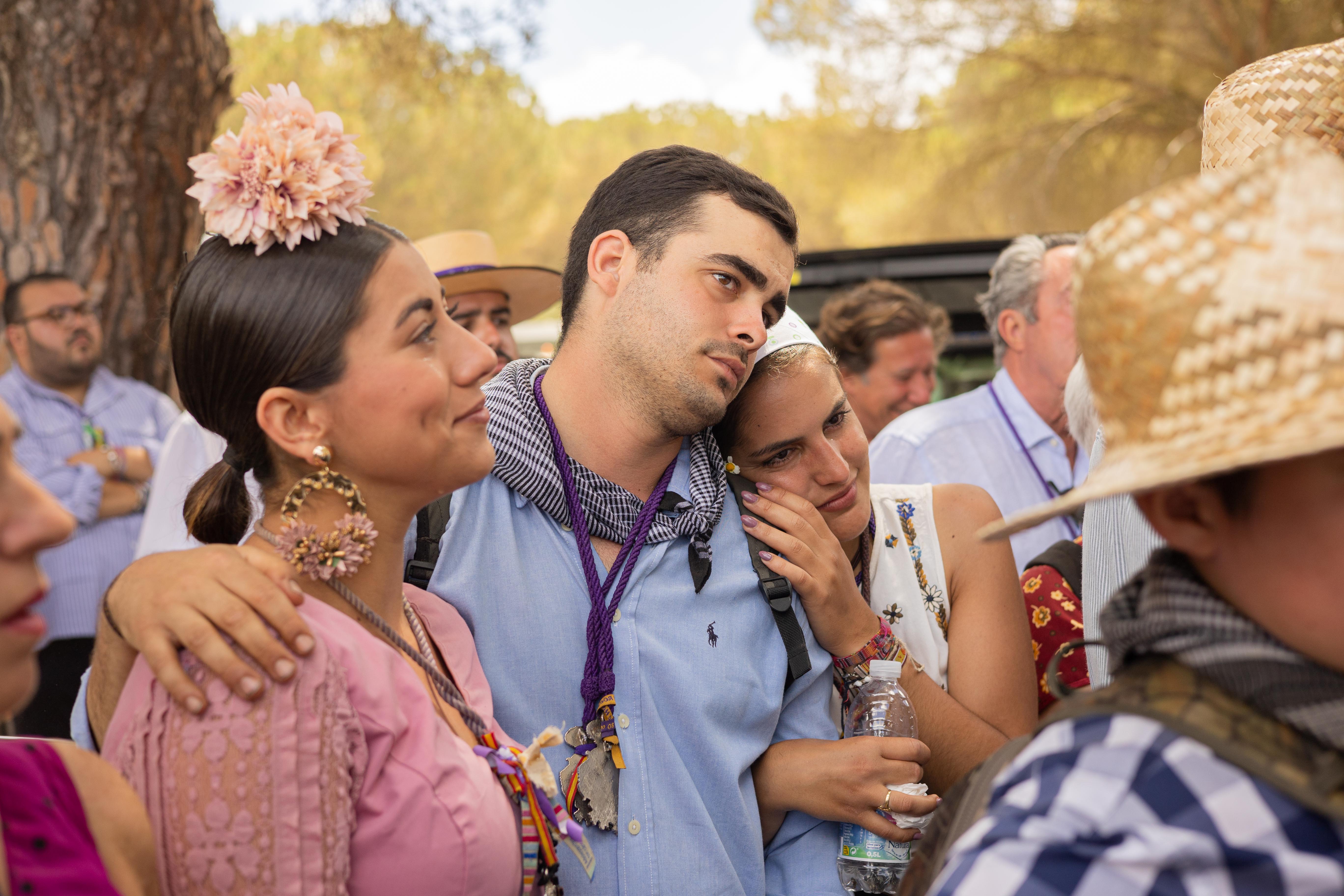 Llegada y ambiente de sábado en la aldea del Rocío