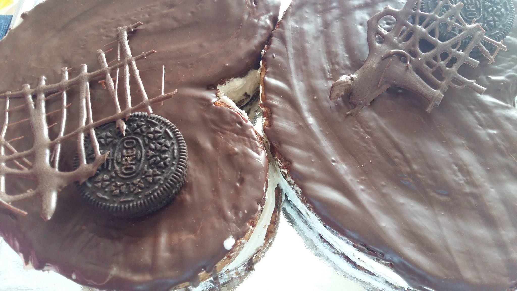 Bocadillos de palmeras en una confitería de Morón de la Frontera. Bocadillos de palmeras en una confitería de Morón de la Frontera.