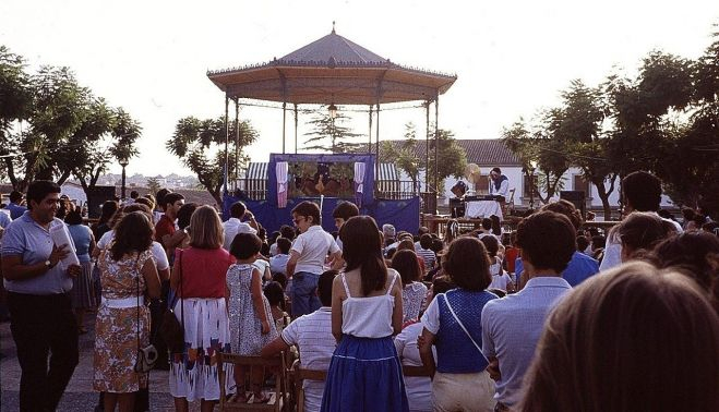 pie Teatro infantil en la Alameda Vieja, 1982