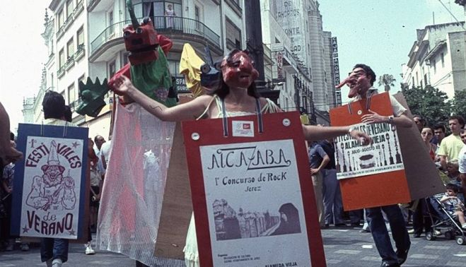 Pie  Pasacalles anunciador de los I Festivales de Verano julio 1982