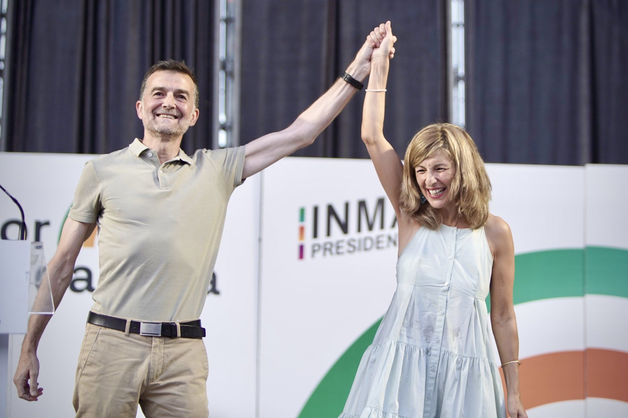 Yolanda Díaz, junto al ex líder de IU en Andalucía, Antonio Maíllo, en un acto esta campaña del 19J.