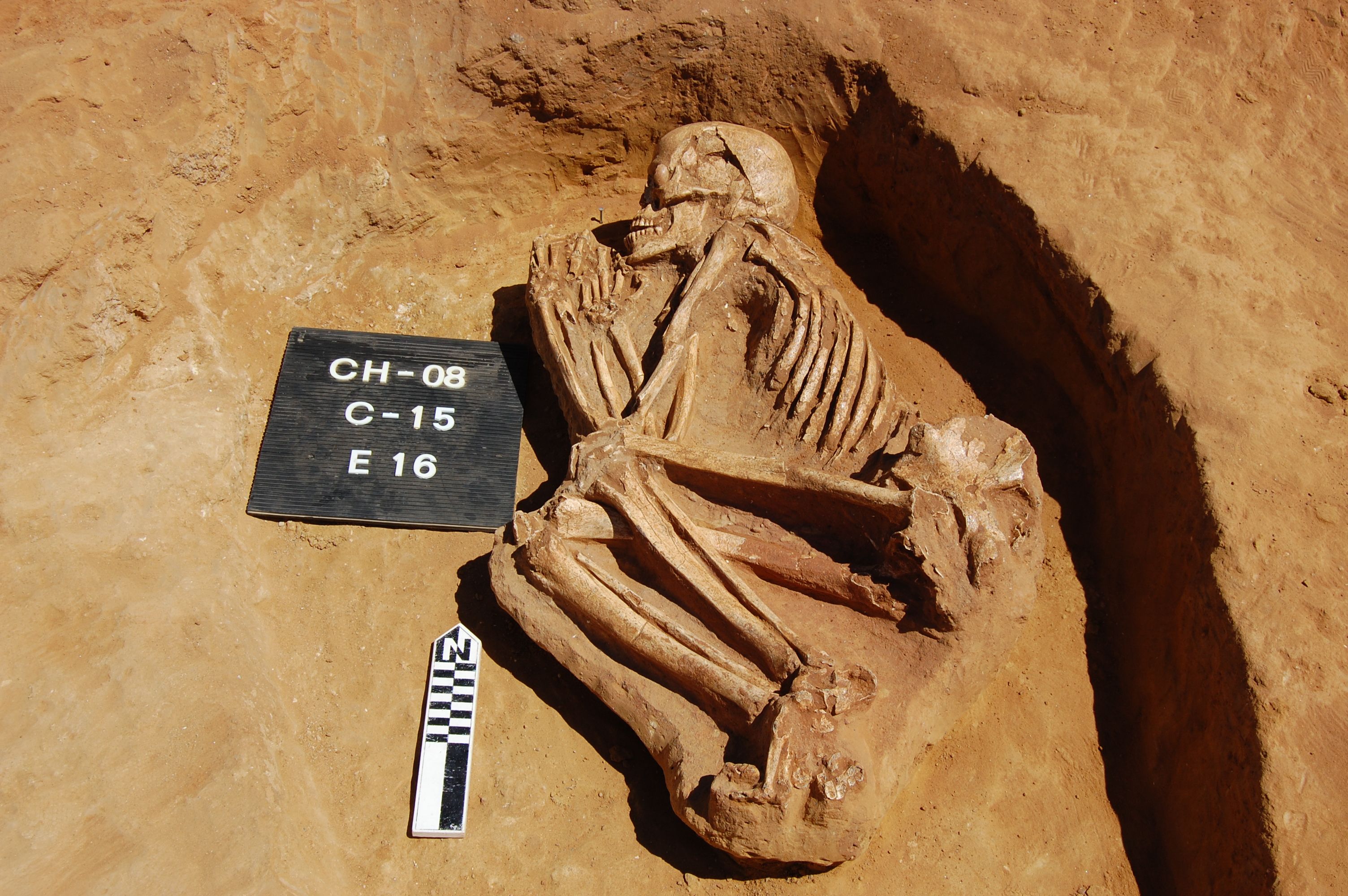 Nuevas dataciones radiocarbónicas sitúan la necrópolis neolítica de Campo de Hockey entre las megalíticas más antiguas de la Península.