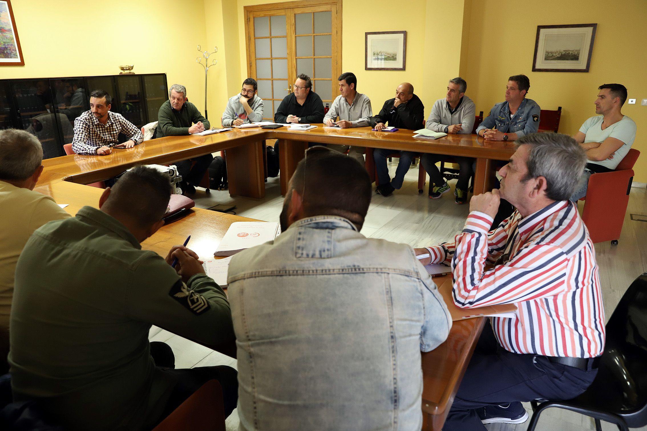 Reunión de Díaz con los trabajadores del servicio de limpieza.