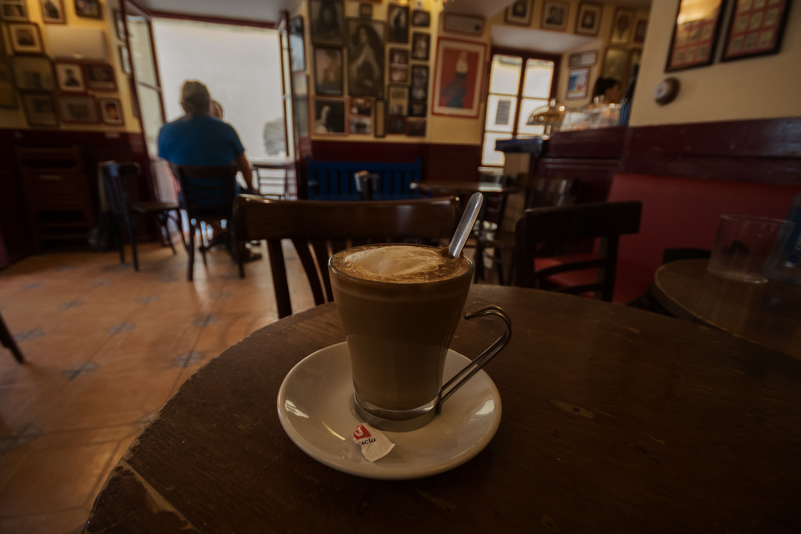 Una menor alérgica a la leche fallece tras tomar un café con unos amigos.