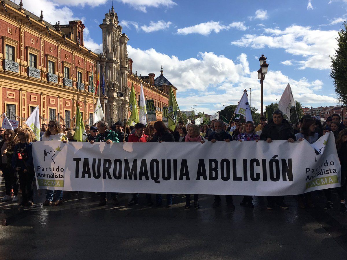 Manifestación antitaurina celebrada en Sevilla en 2019.