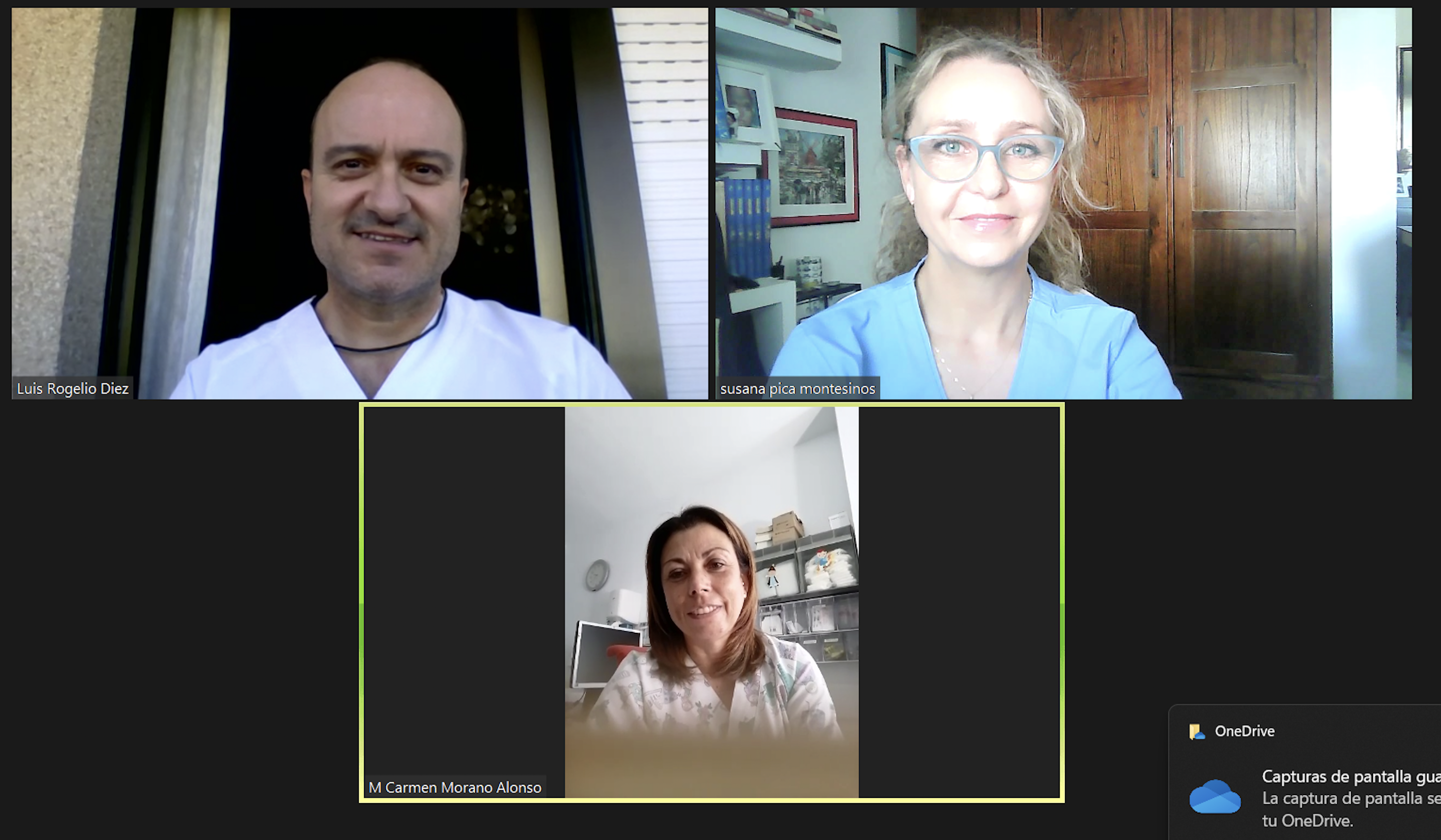 Susana Pica, Carmen Morano y Luis Rogelío Díez, enfermeros de la Unidad de Pediatría del Hospital Universitario de Jerez.