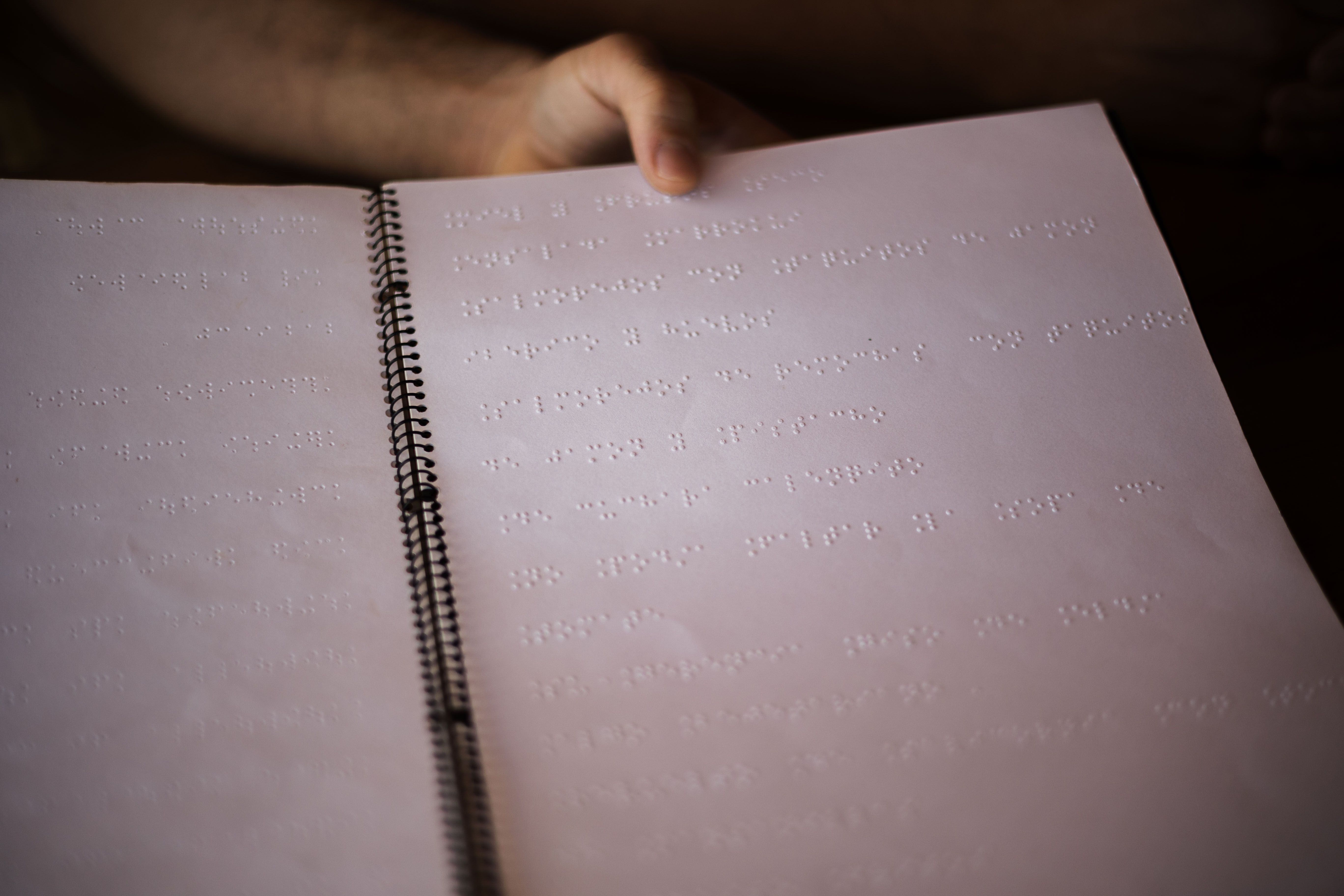Carta en braille realizada por Francisco Manuel Benítez.