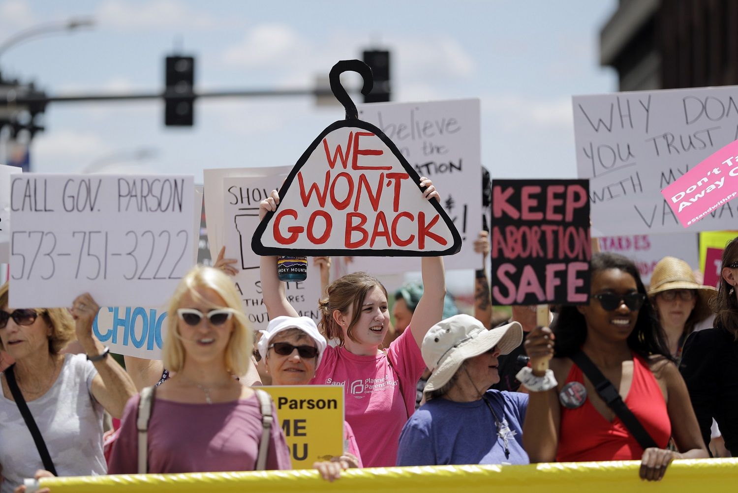 Manifestantes por el derecho al aborto en Estados Unidos en una imagen de Amnistía Internacional.