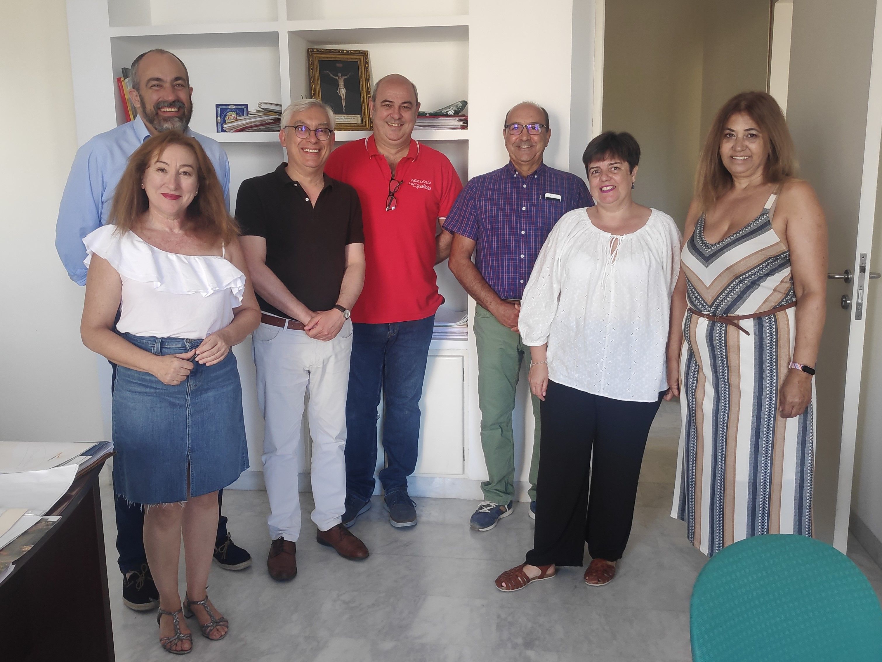 Flampa Jerez y la Asociación La Librería de tu Barrio han alcanzado un acuerdo para ofrecer descuentos en material escolar a los miembros de las AMPA locales.
