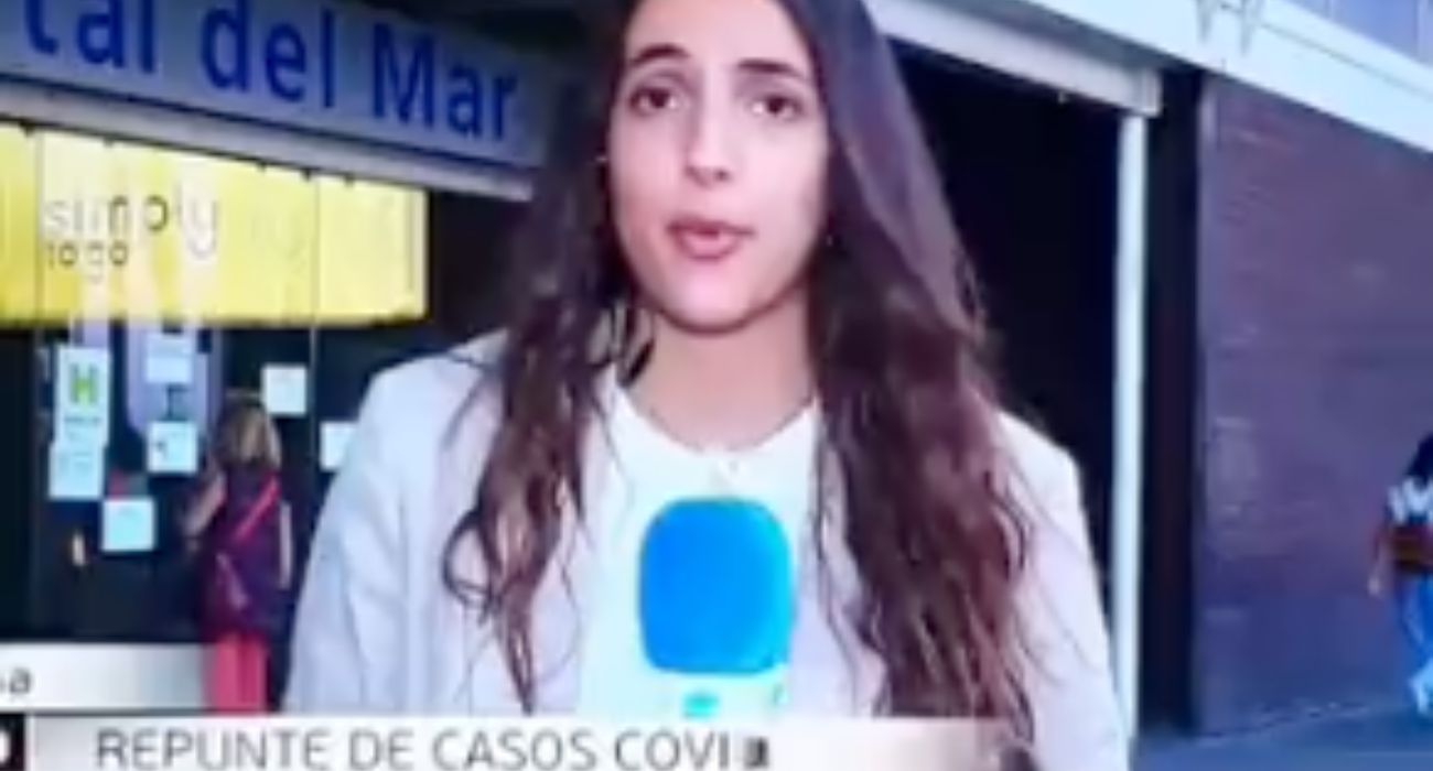 La reportera que ha tenido que abandonar la conexión en directo en 'Informativos Telecinco'.