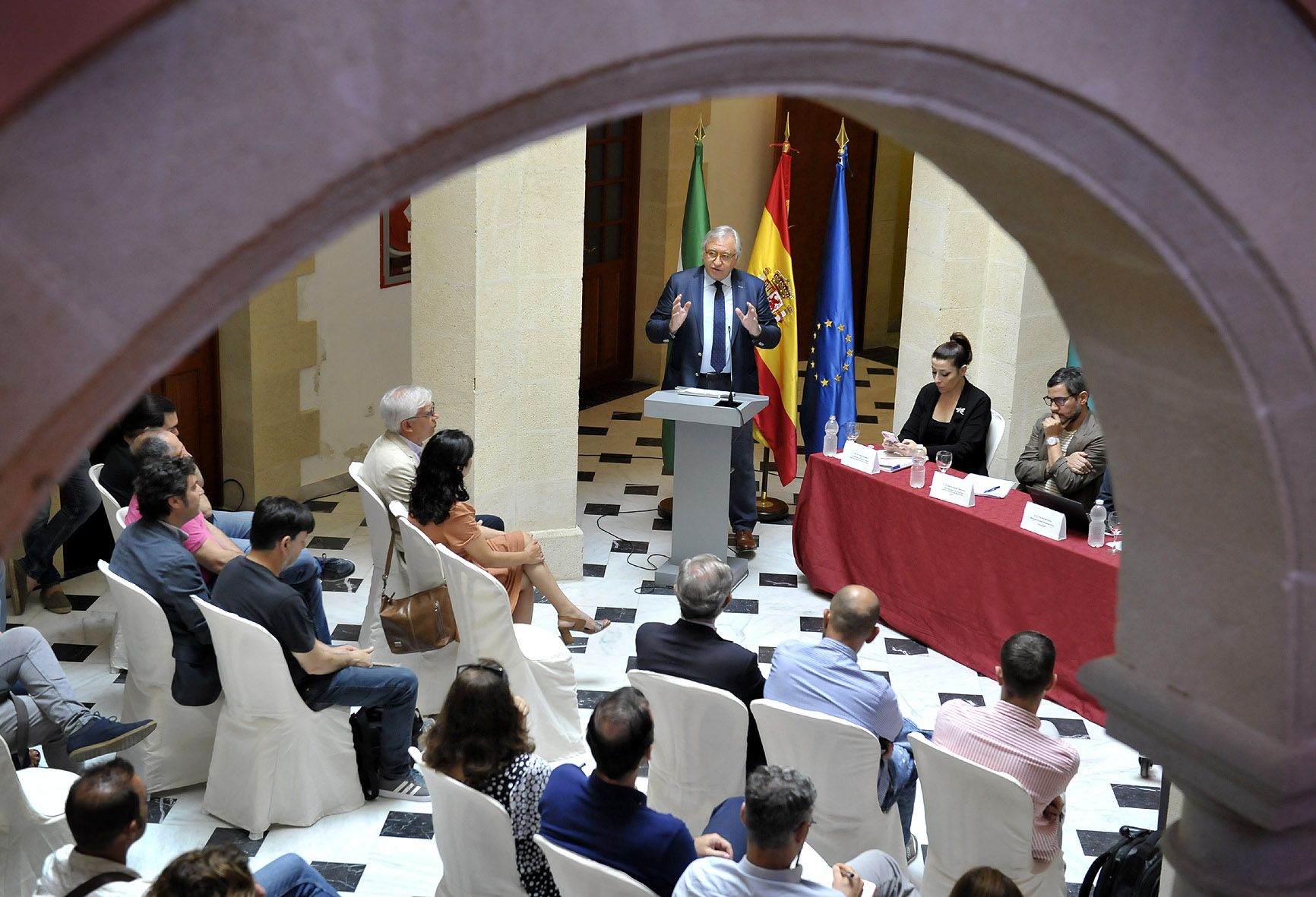Camas interviene, este pasado martes, en la jornada de presentación del Plan Estratégico de la Cultura y la Creatividad de Jerez.
