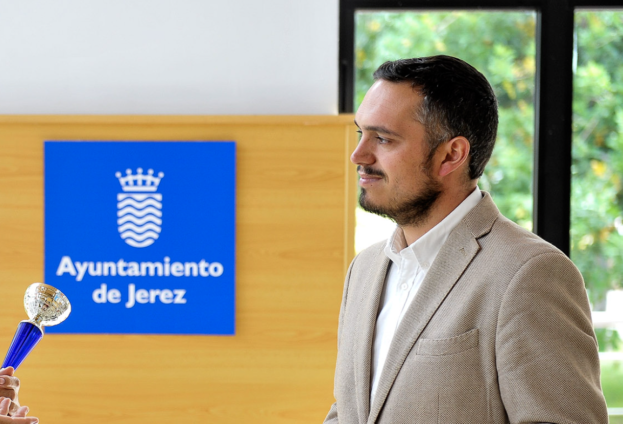 Jesús Alba, exdelegado de Deportes y concejal del PSOE, elegido nuevo viceportavoz en el pleno en Jerez.