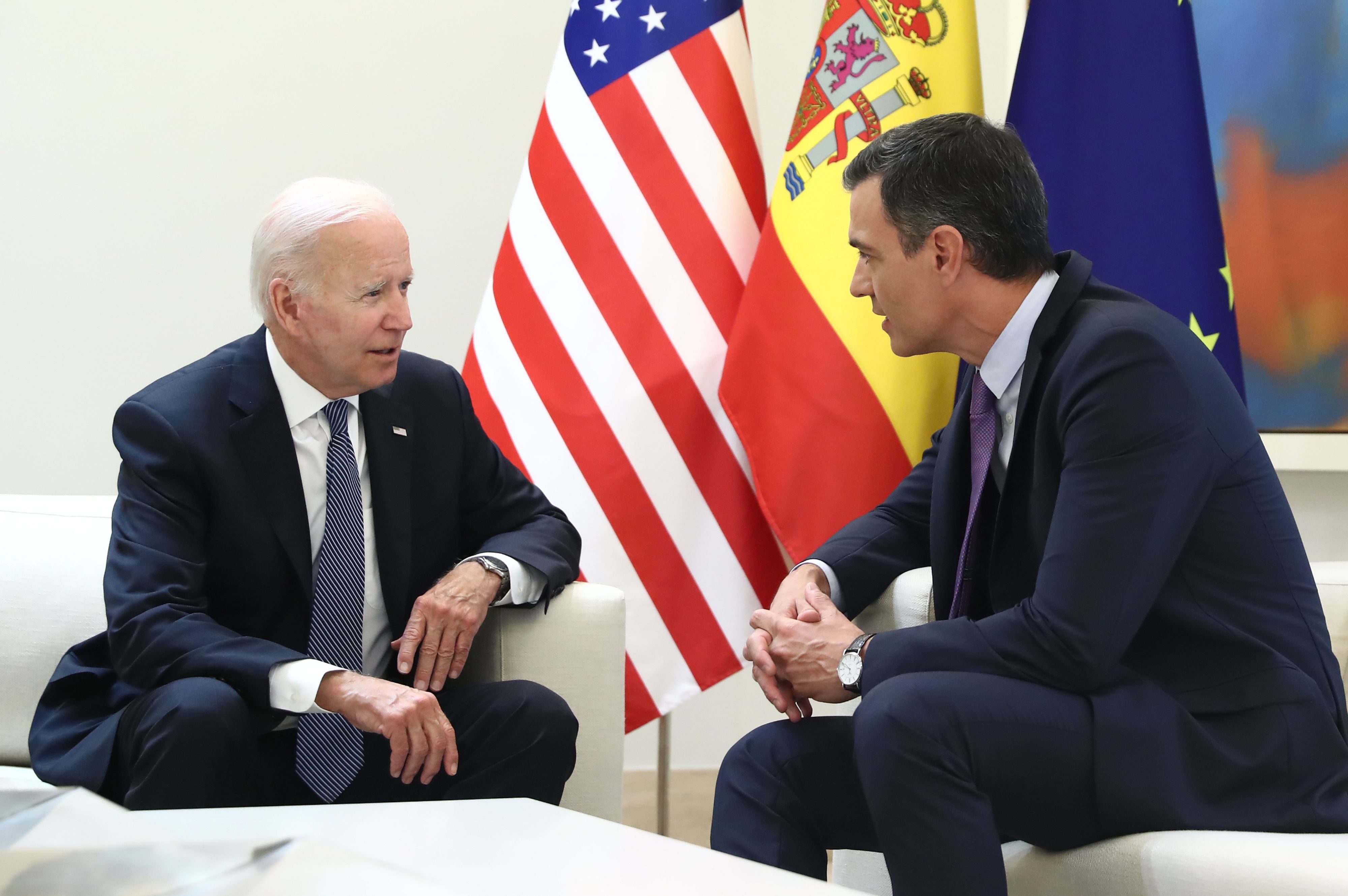 Pedro Sánchez, junto a Joe Biden. El presidente de Gobierno tiene que liderar el acercamiento del PSOE a la ciudadanía ante la que se avecina.
