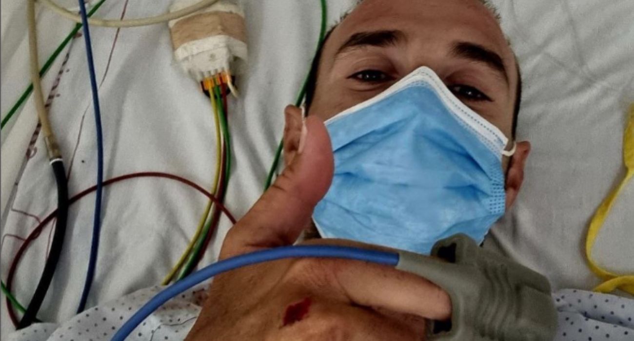 Alejandro Valverde, en el hospital tras el atropello.