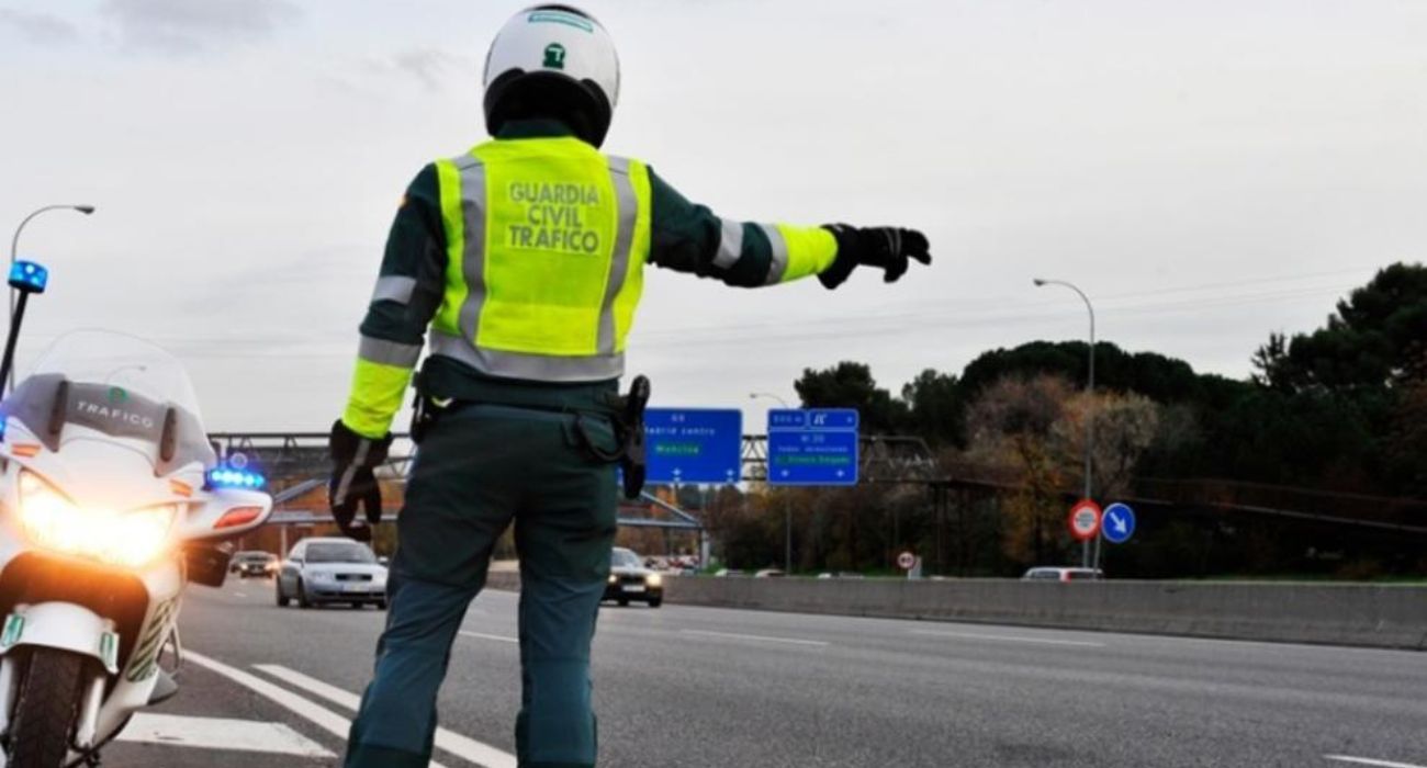 La Guardia Civil está investigando las causas del accidente que ha dejado la muerte de un peatón. 